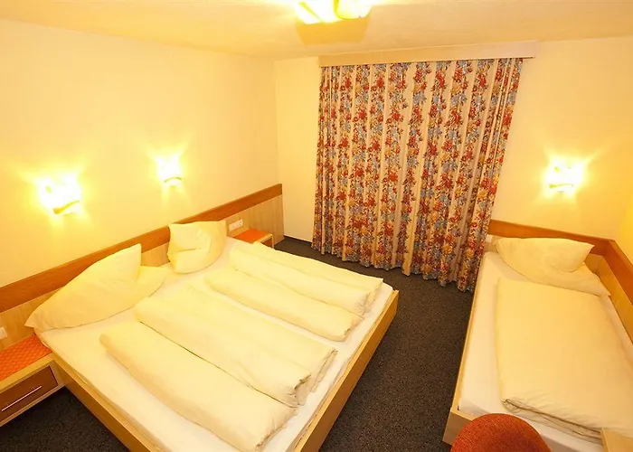 齐格林德公寓 *