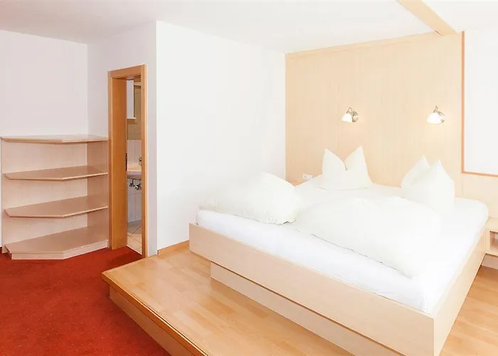 Appartementhaus Sieglinde * Зёльден