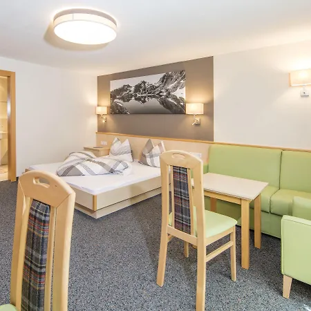 شقة Appartementhaus Sieglinde *