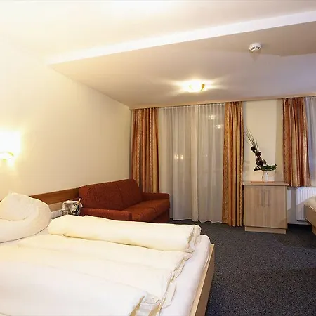 Appartementhaus Sieglinde شقة